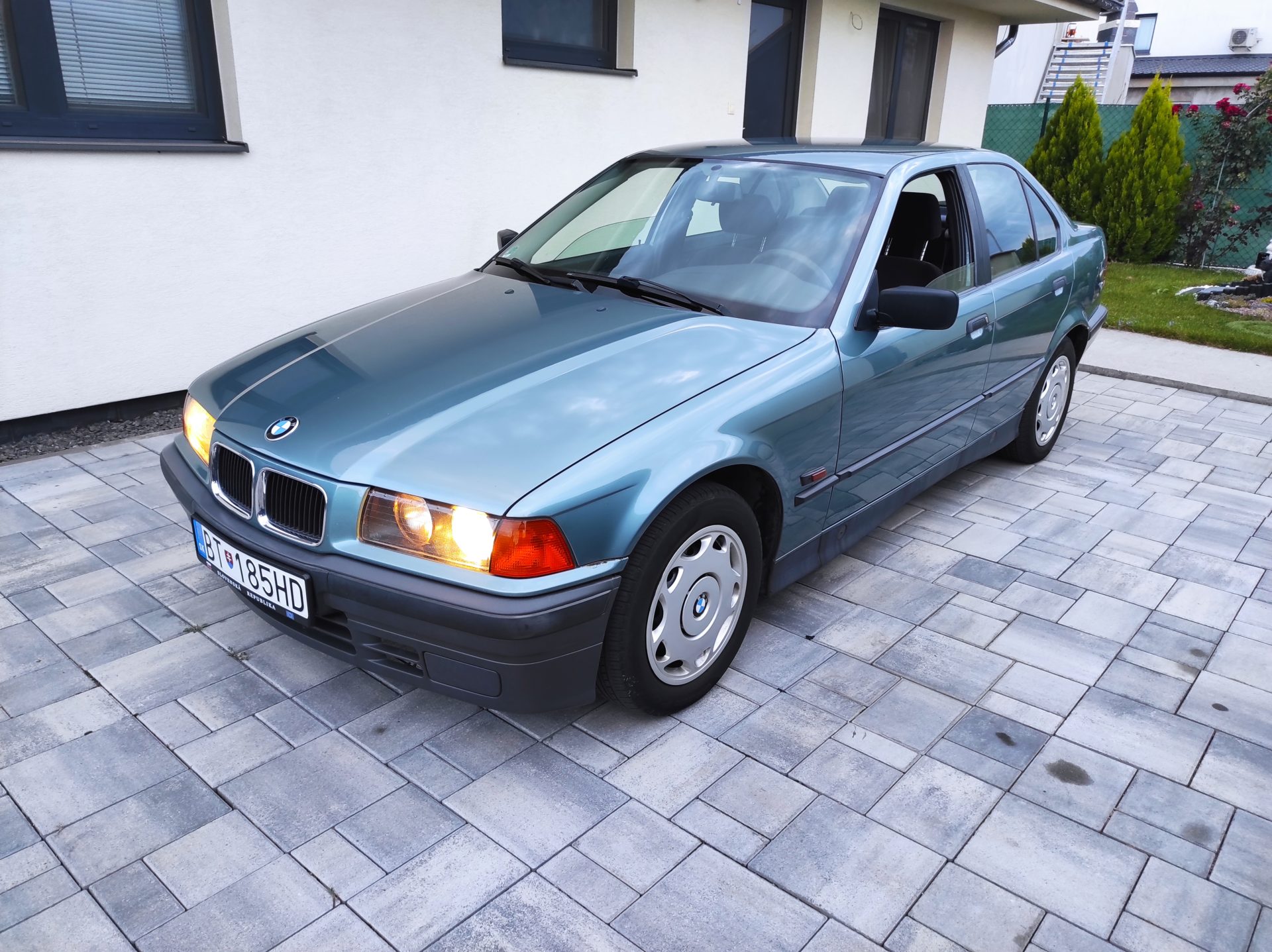 Bmw e36 316i 74kw